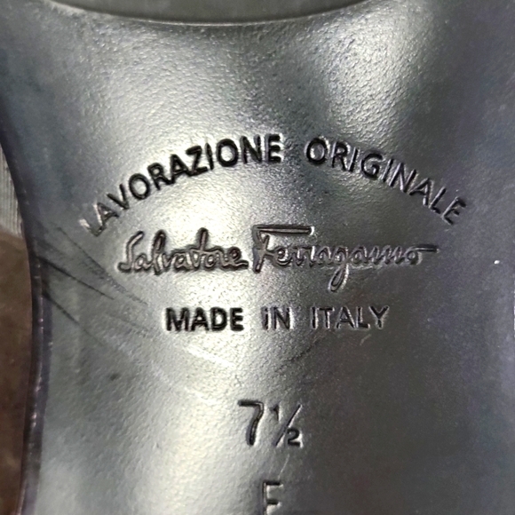 NWT $730 Ferragamo Bryden Leather Moccasins - Picture 14 of 14